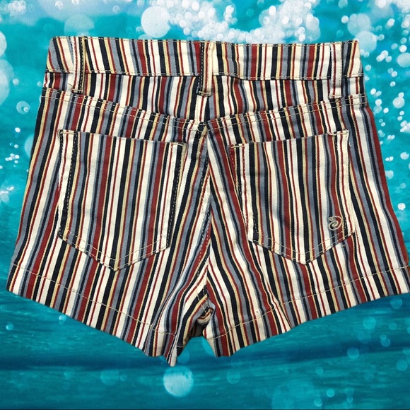 🔥Indigo Rein striped high rise shorts - Picture 2 of 3